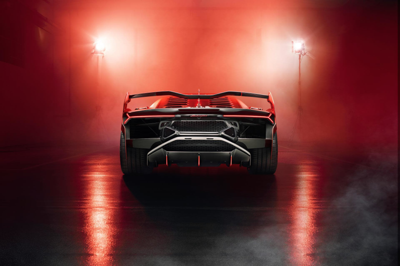 Illustration for article titled The Lamborghini SC18 Is Lambo's Newest One-Off and It's A Whole Lot